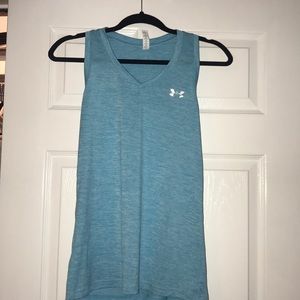Women’s under armour tank top!
